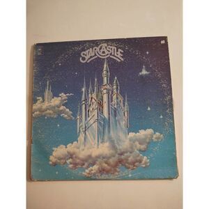 STARCASTLE - Self Titled (PE 33914) - 12" Vinyl Record LP 1976